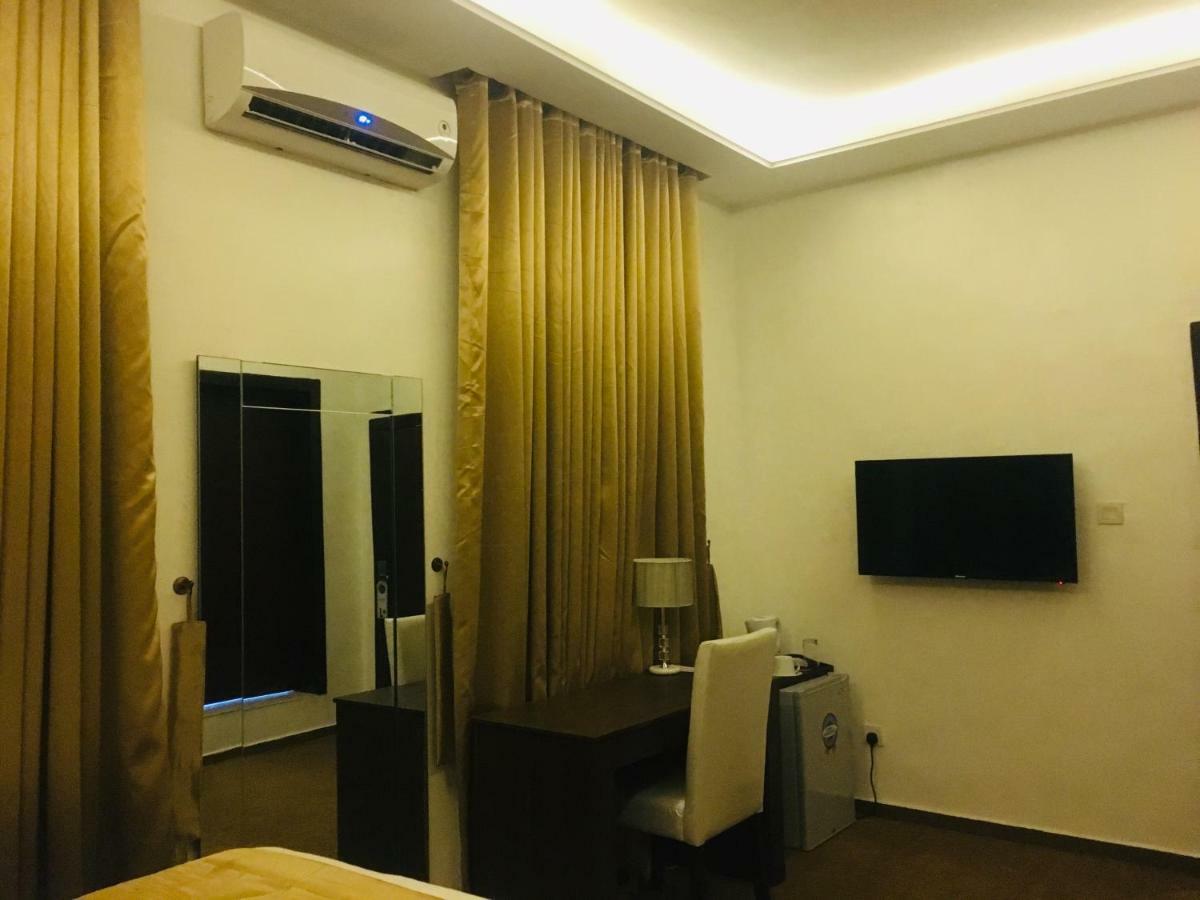 Luxevilla 42 Лекки Экстерьер фото